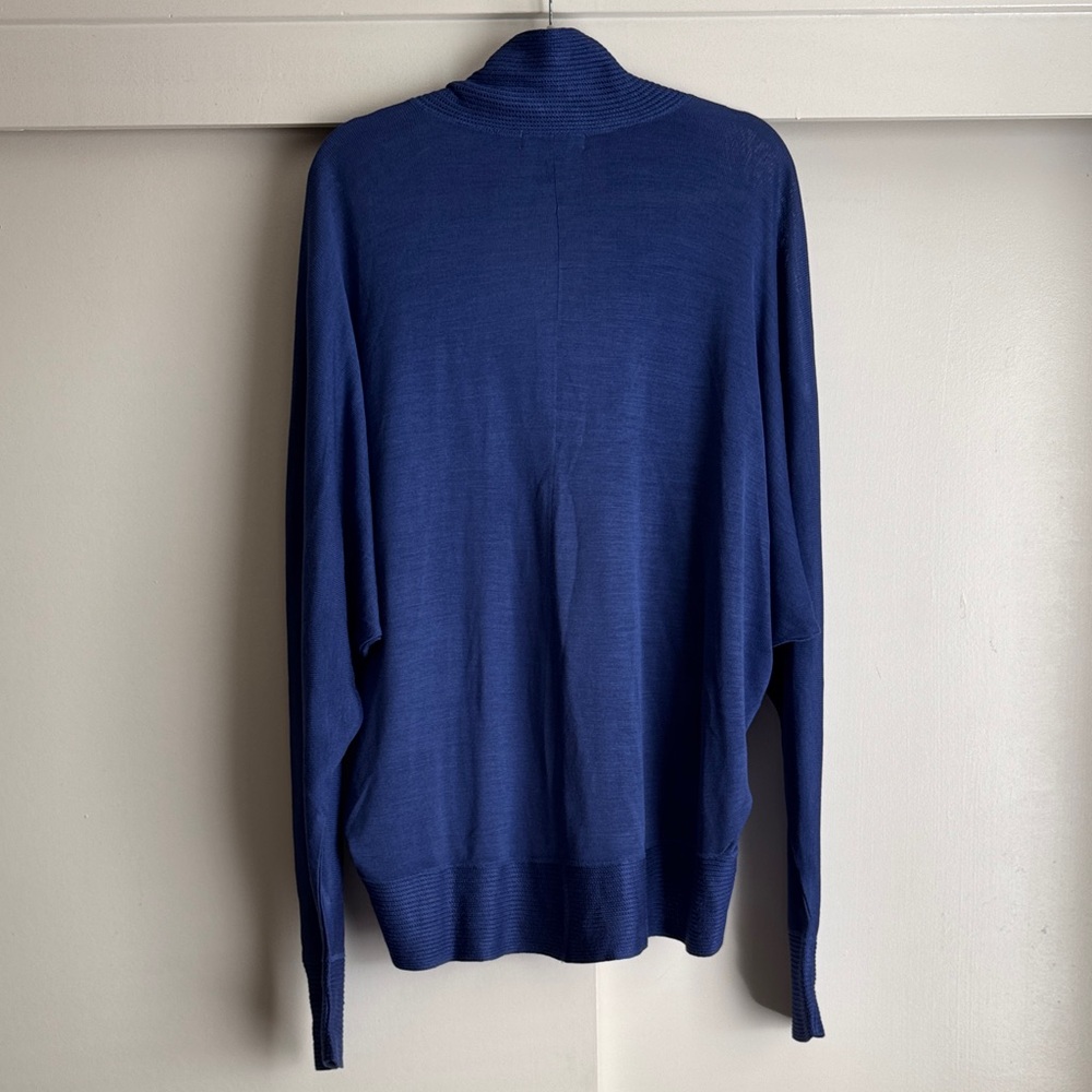 DVF Silk Assets Blue Women's Sweater Large 100% Silk - Picture 8 of 8